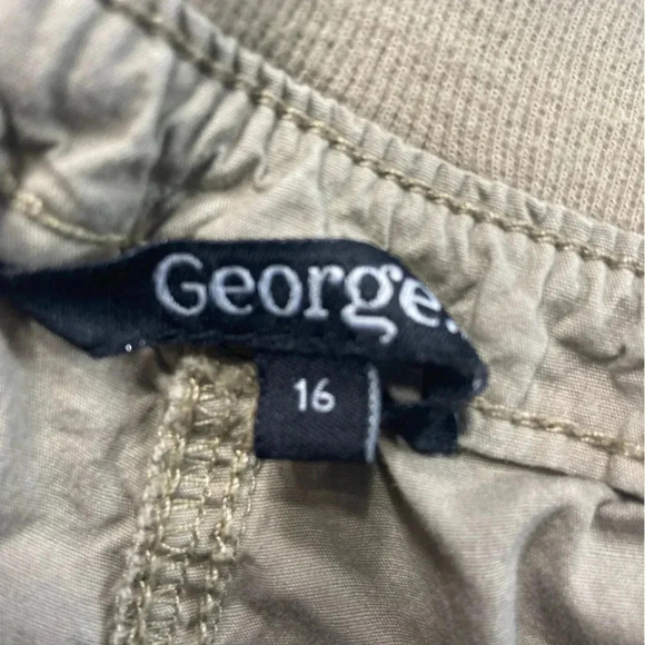 George - Khaki Shorts  - Size 16 - Picture 3 of 5